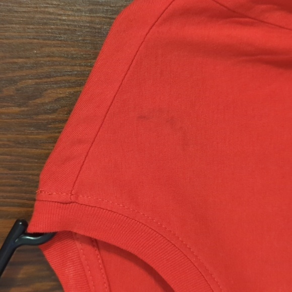 Spyder Men's Red Short Sleeve Tshirt Size Large - Picture 5 of 5